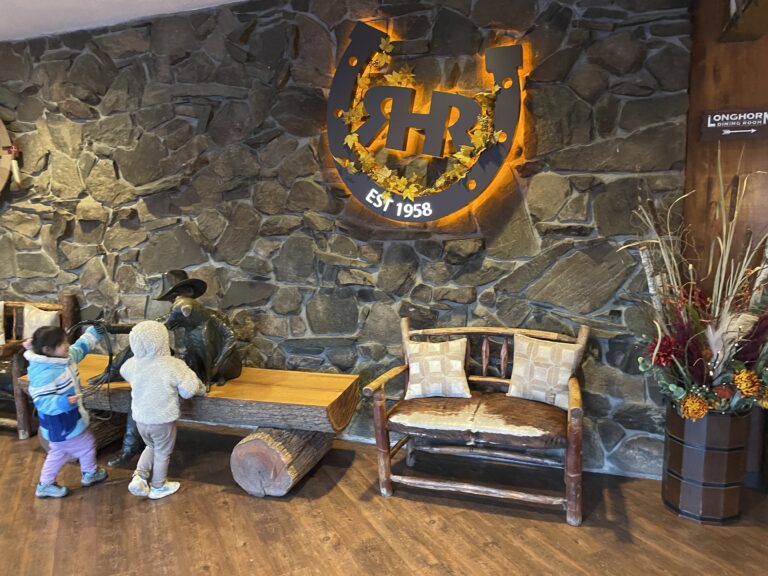 Rocking Horse Ranch 2022 感恩节之行